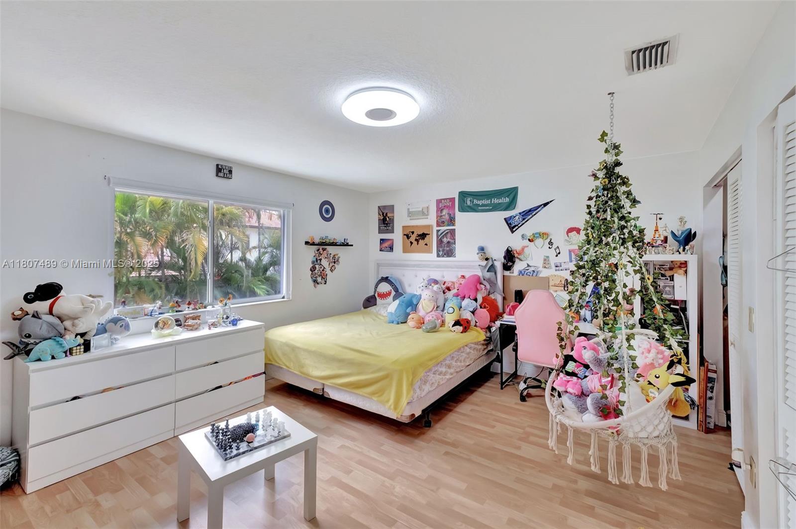 8360 NW 159th Ter Miami Lakes, FL 33016