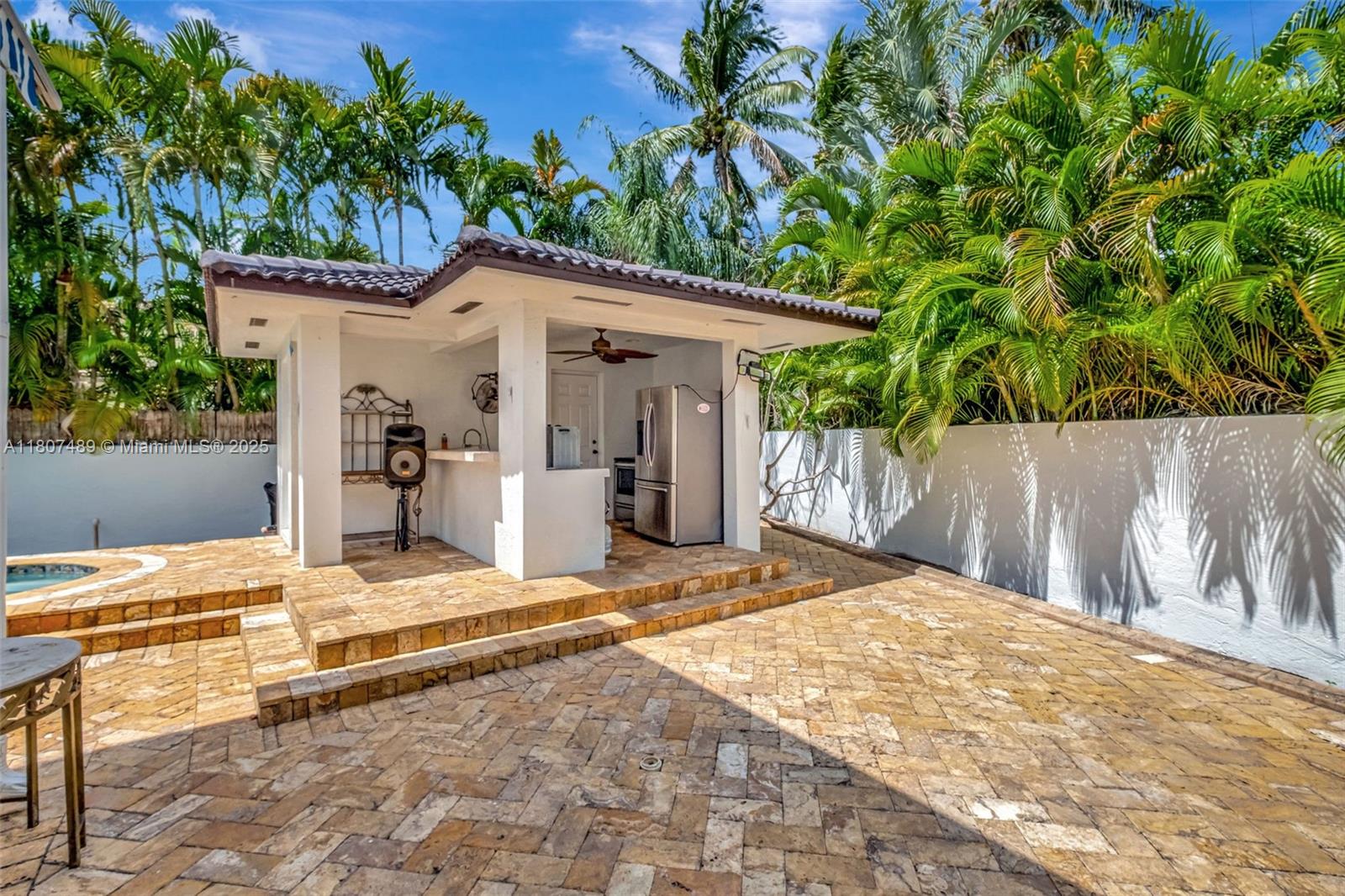 8360 NW 159th Ter Miami Lakes, FL 33016