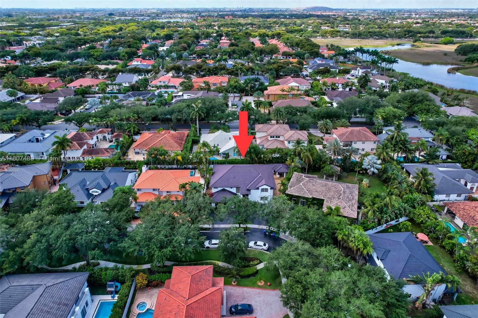 8360 NW 159th Ter Miami Lakes, FL 33016