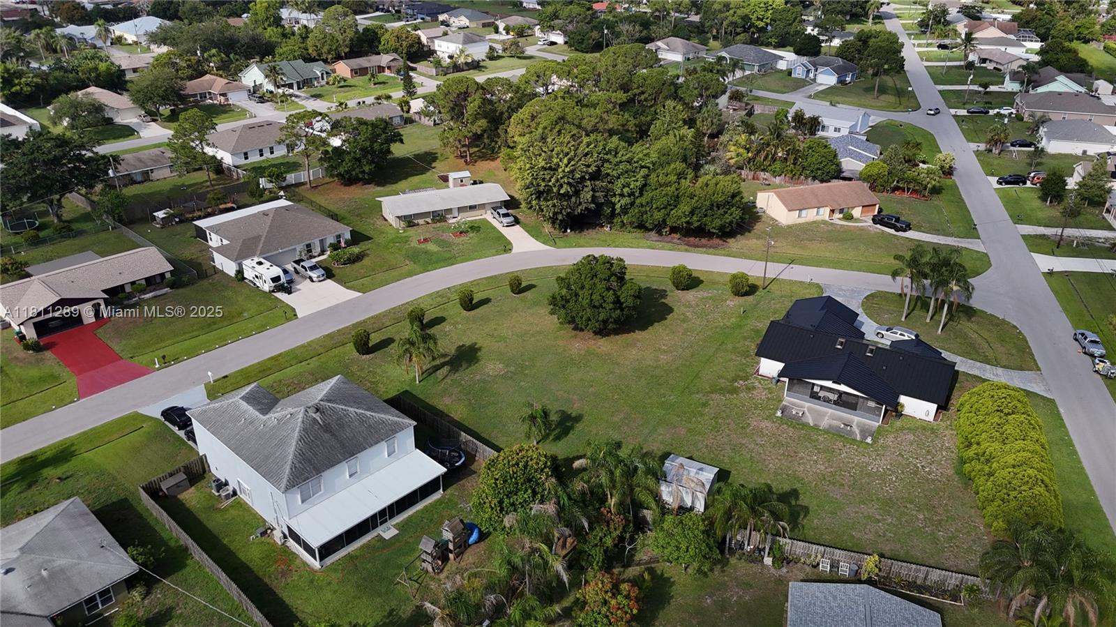 173 Lancaster Ave Port St Lucie, FL 34984