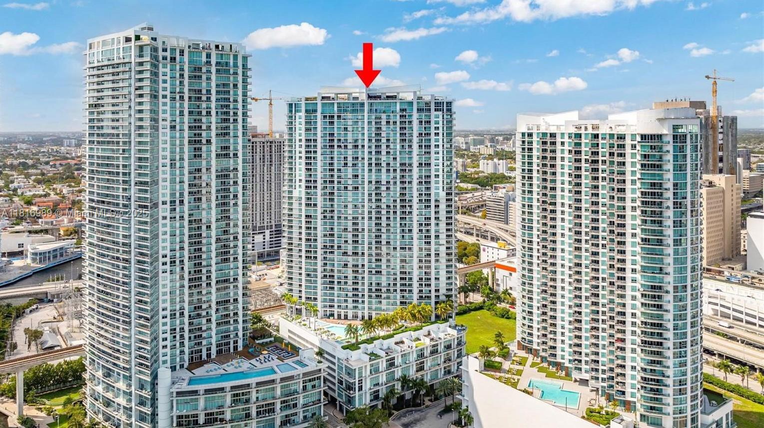image Riverfront | Faena Distri9