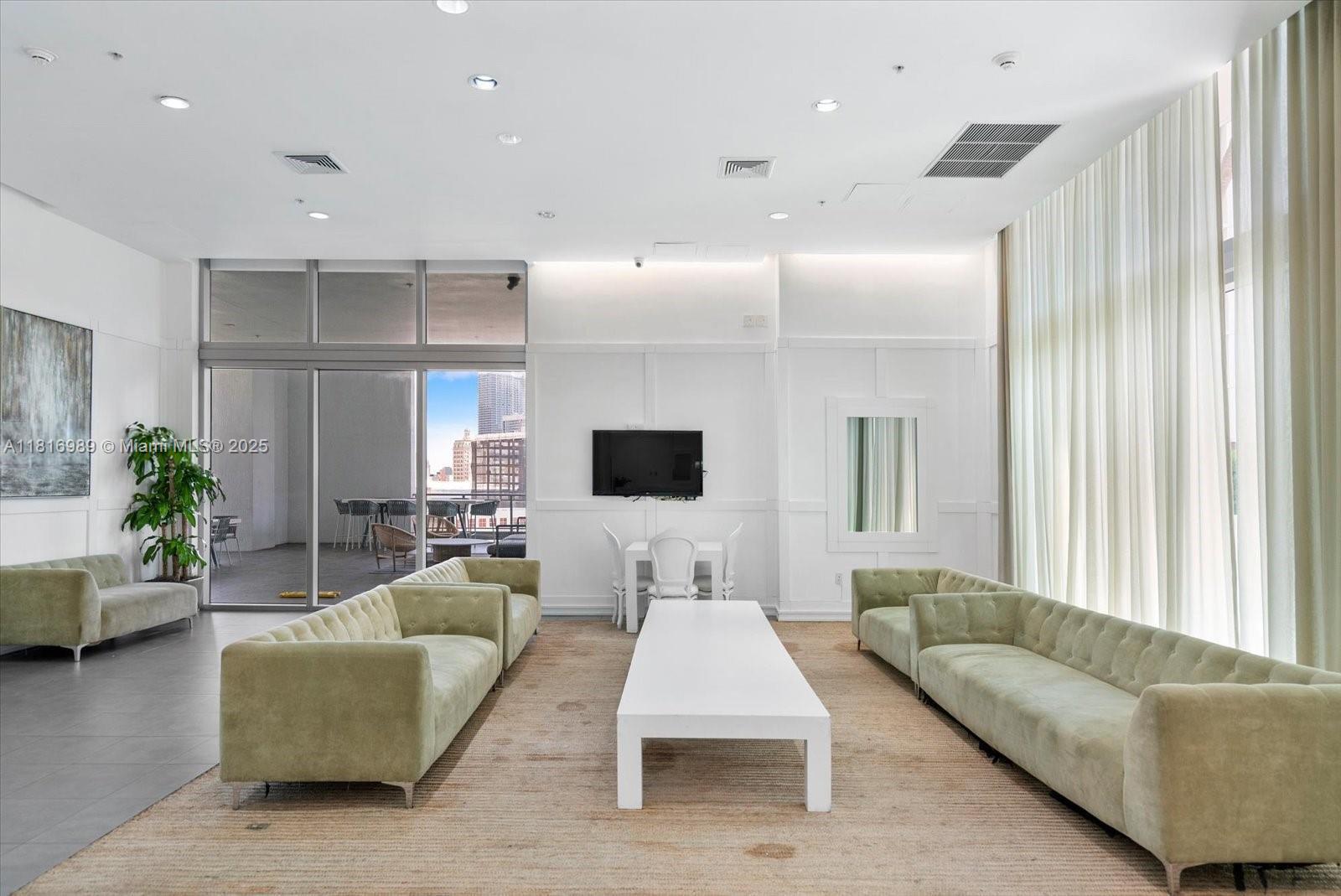 image Riverfront | Faena Distri19