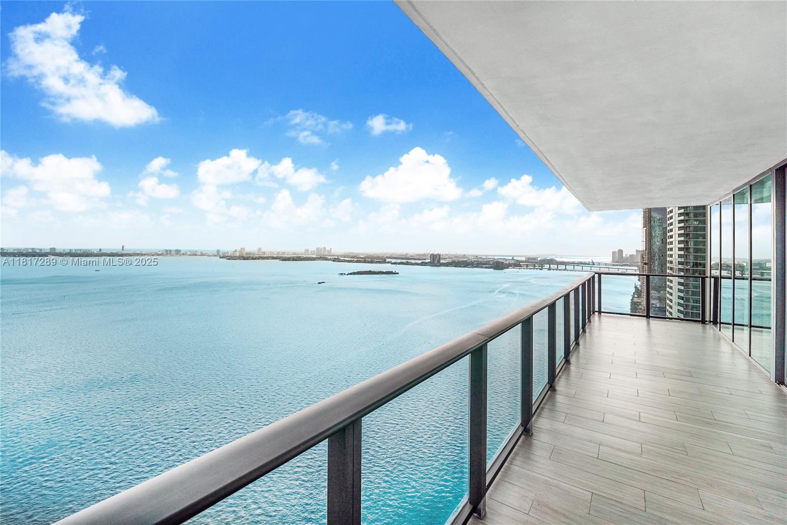 image One Paraiso Condo8