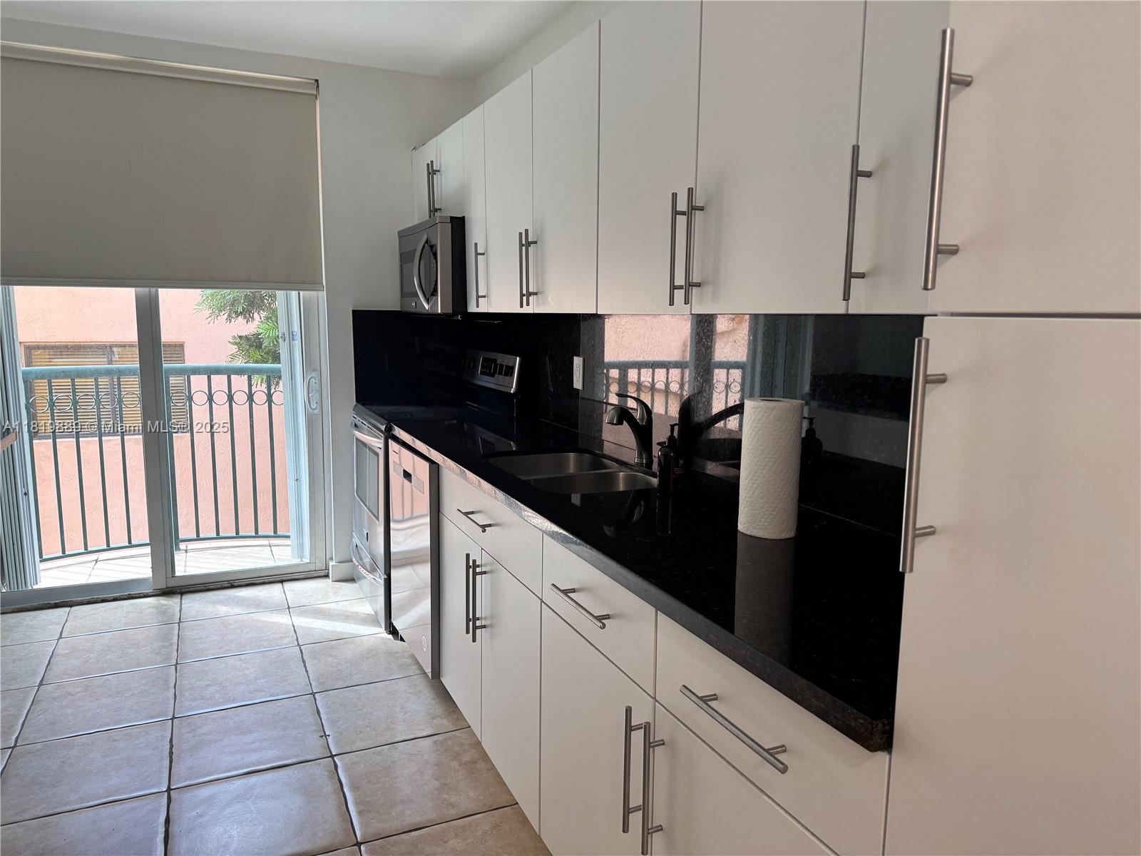 8888 Collins Ave #318,Surfside, FL 33154