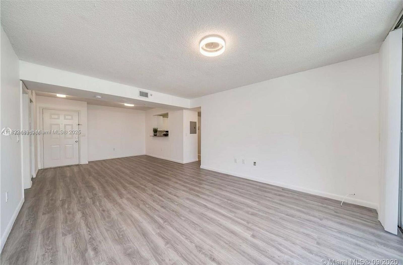 2711 Ocean Clb Blvd #207 Hollywood, FL 33019