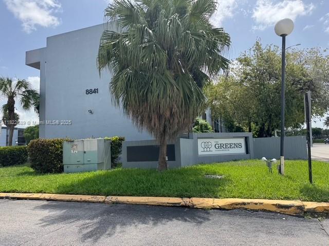 8841 W Flagler St #108,Miami, FL 33174