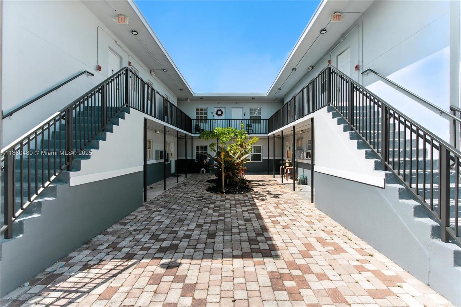 3615 Thomas Ave #16,Miami, FL 33133