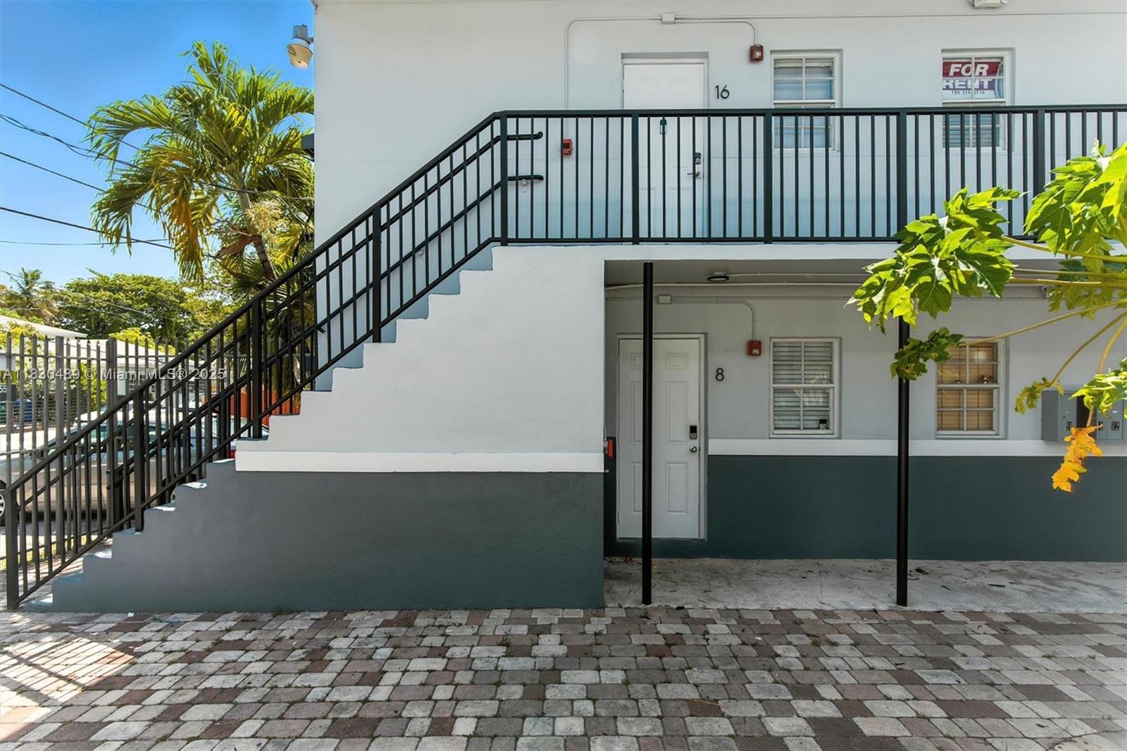 3615 Thomas Ave #16,Miami, FL 33133