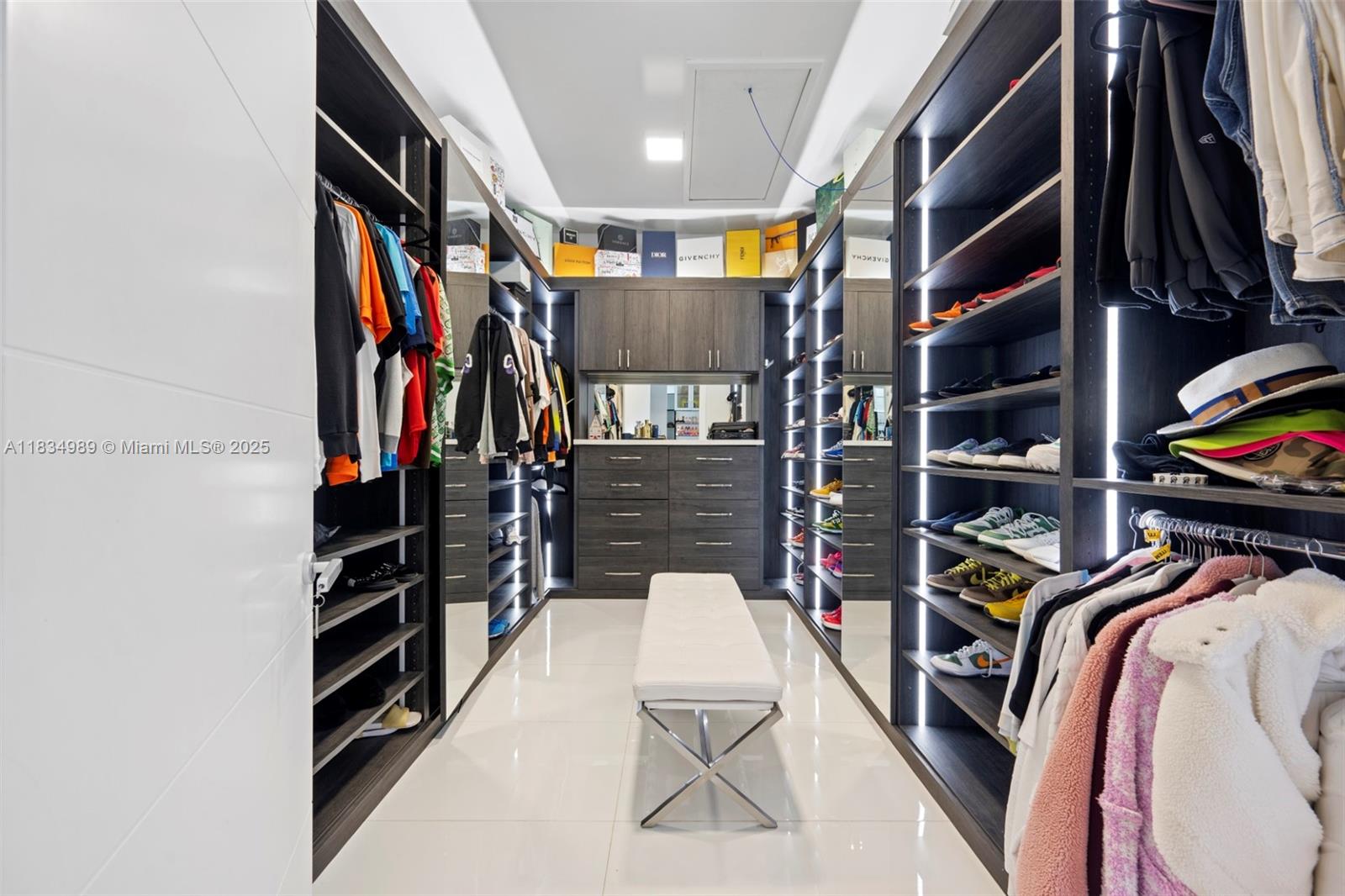 11350 NW 8th St Plantation, FL 33325