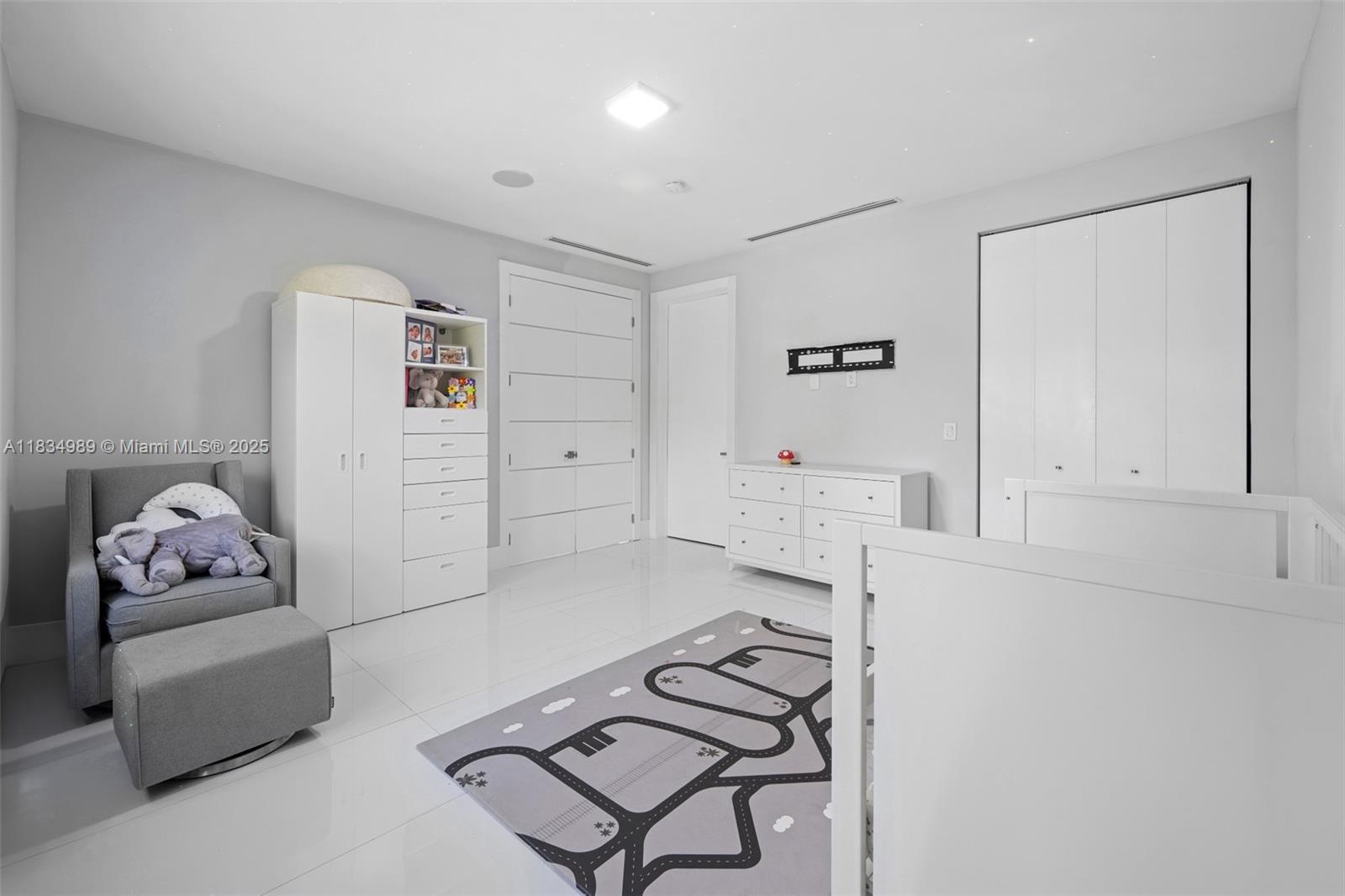 11350 NW 8th St Plantation, FL 33325