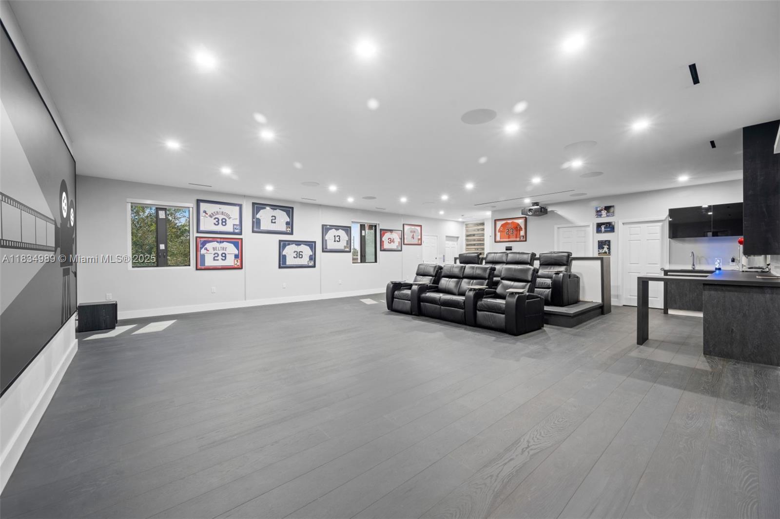 11350 NW 8th St Plantation, FL 33325