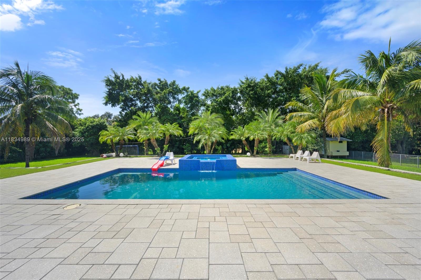 11350 NW 8th St Plantation, FL 33325