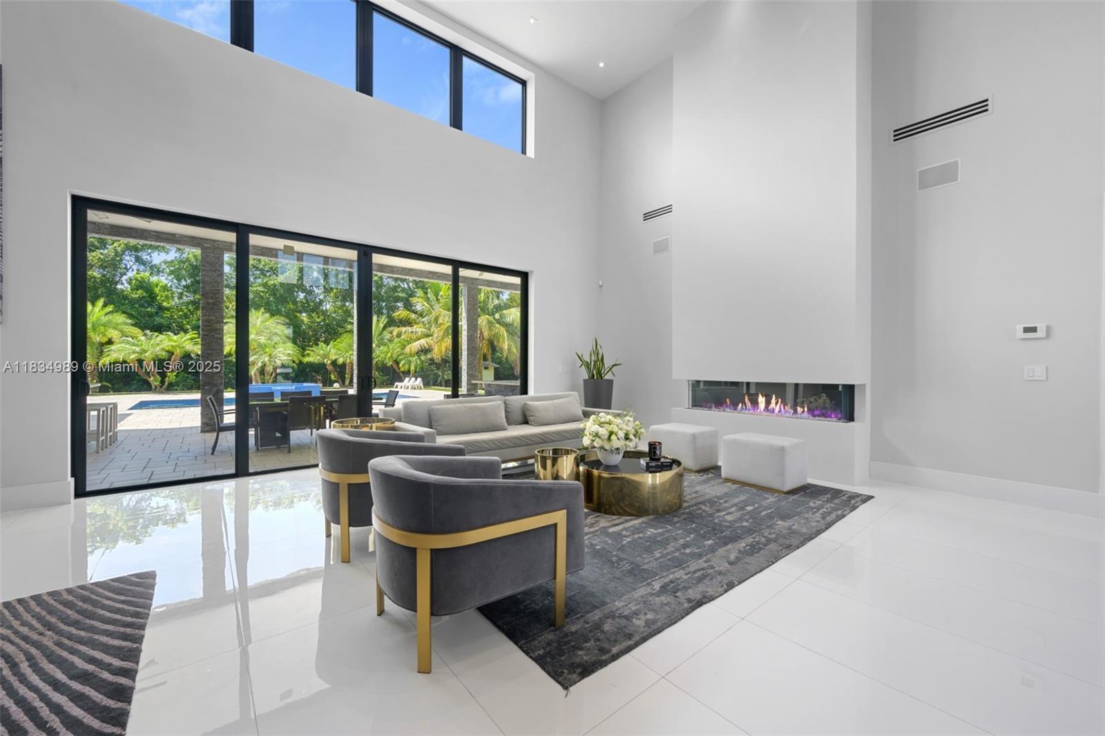 11350 NW 8th St Plantation, FL 33325