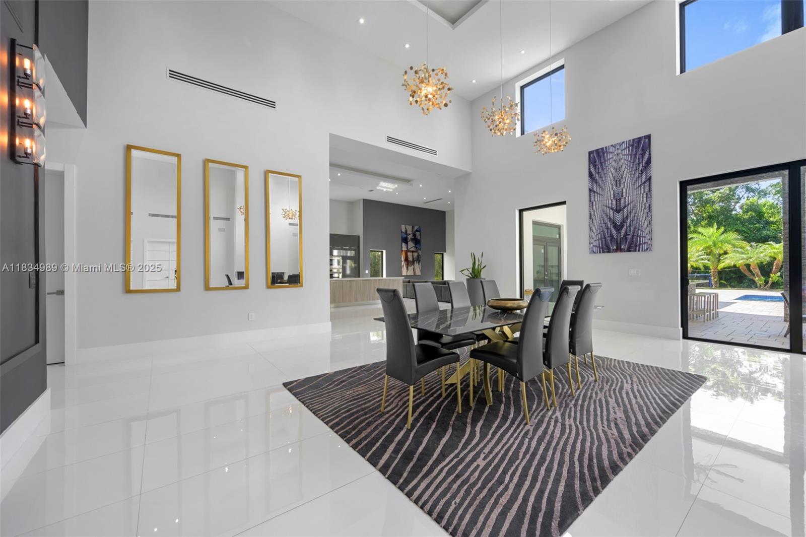 11350 NW 8th St Plantation, FL 33325