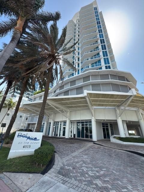 6515 Collins Ave #1603