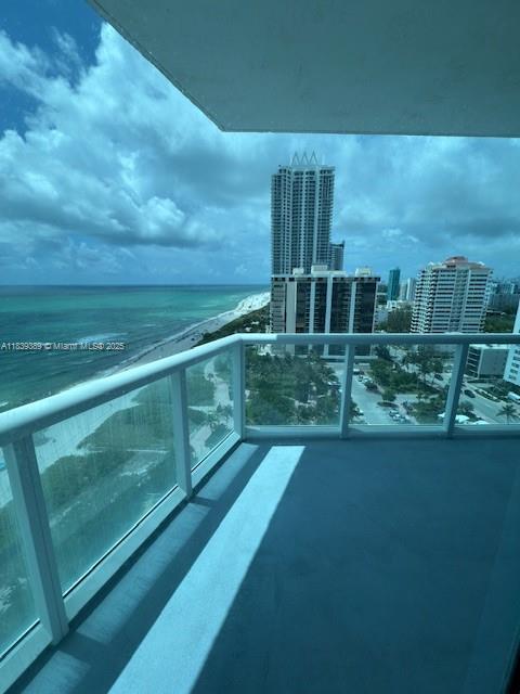 image Bell Aire on the Ocean20