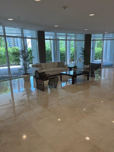 image Bell Aire on the Ocean23