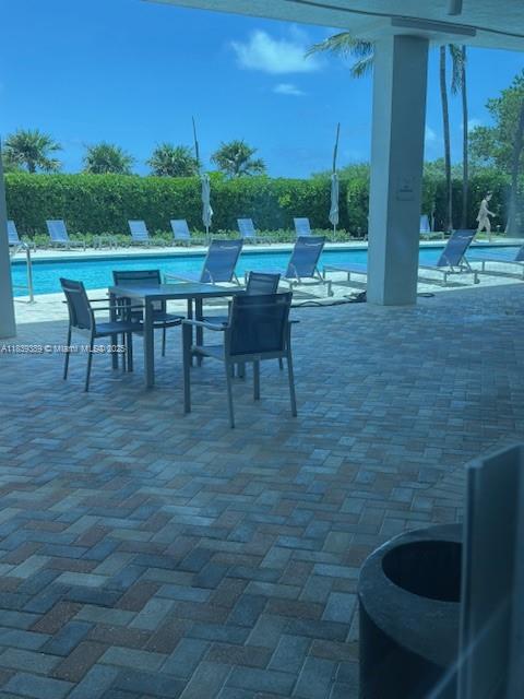 image Bell Aire on the Ocean26