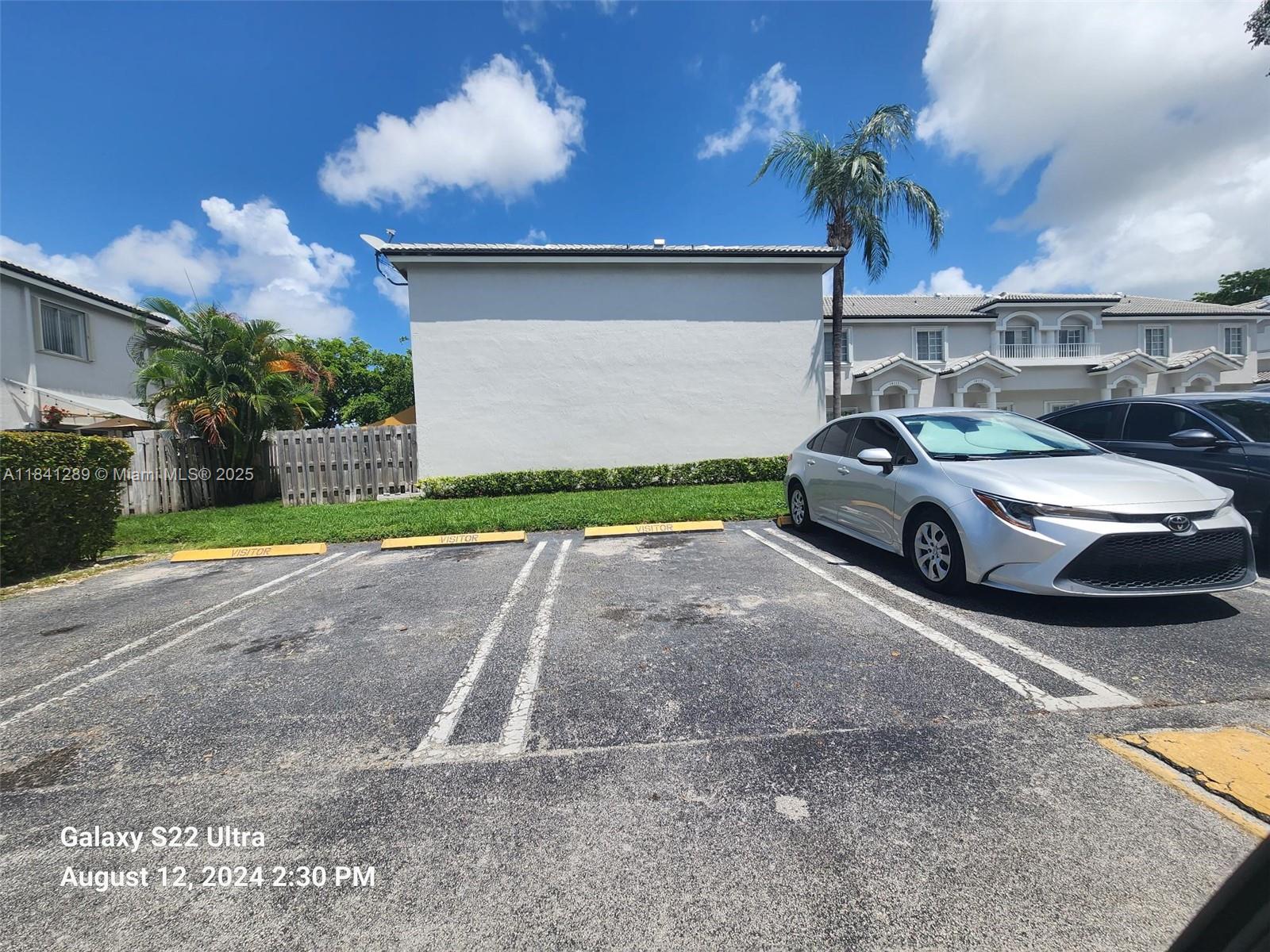 12174 SW 143rd Ln #11-4 Miami, FL 33186