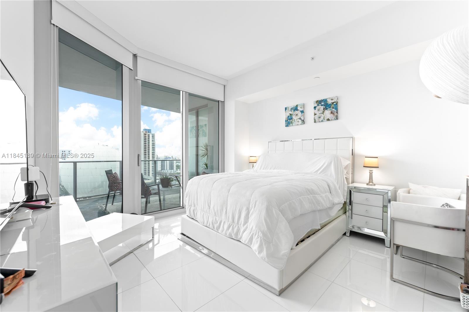 image Paramount Miami10