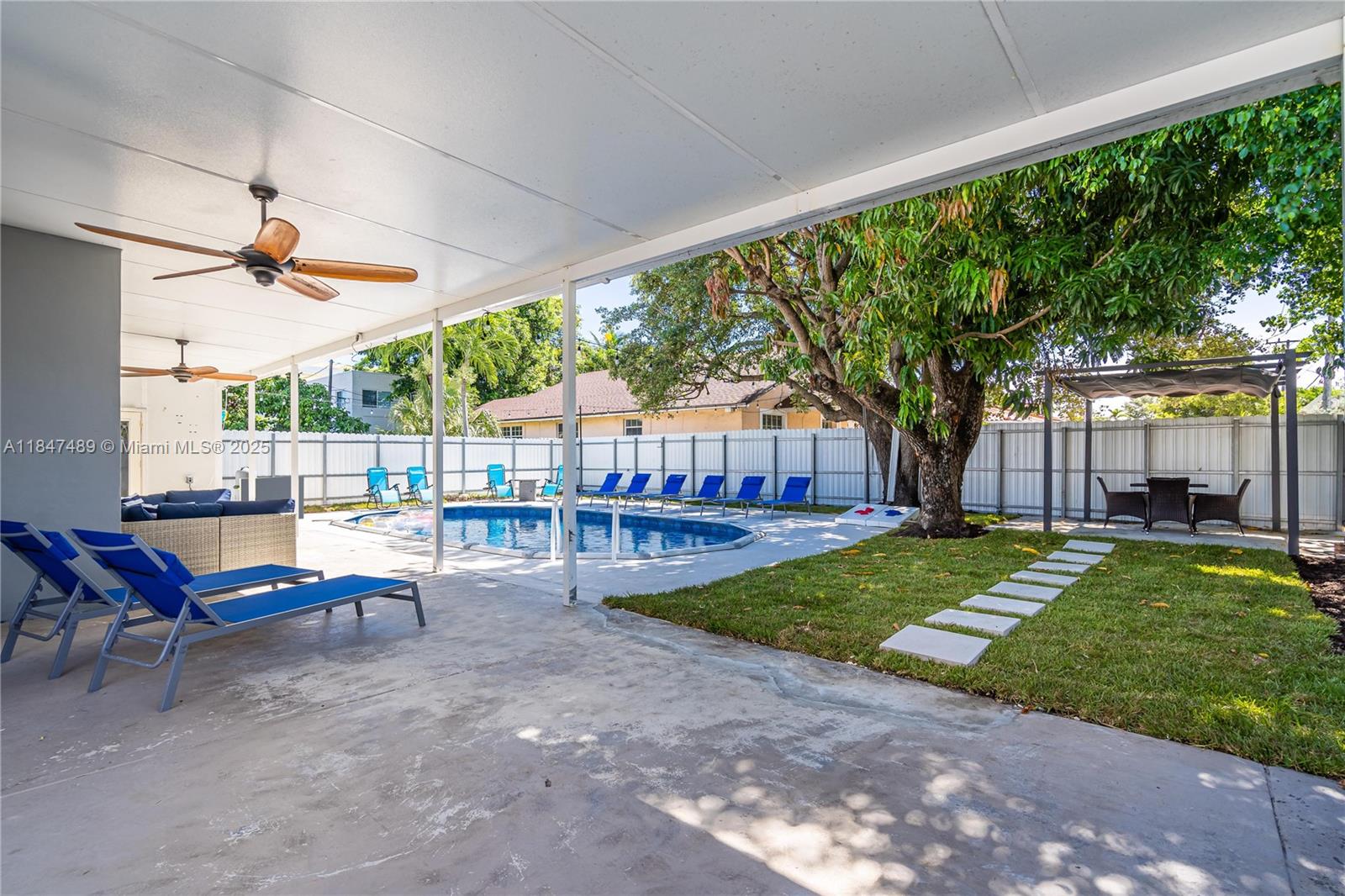 600 SW 31st Ave