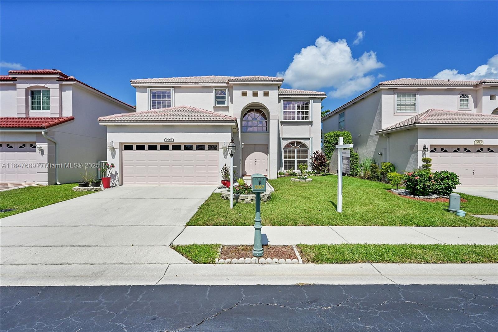 3067 Bayberry Way