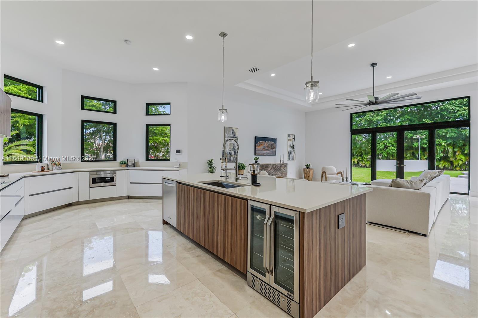 601 Ranch Rd Weston, FL 33326