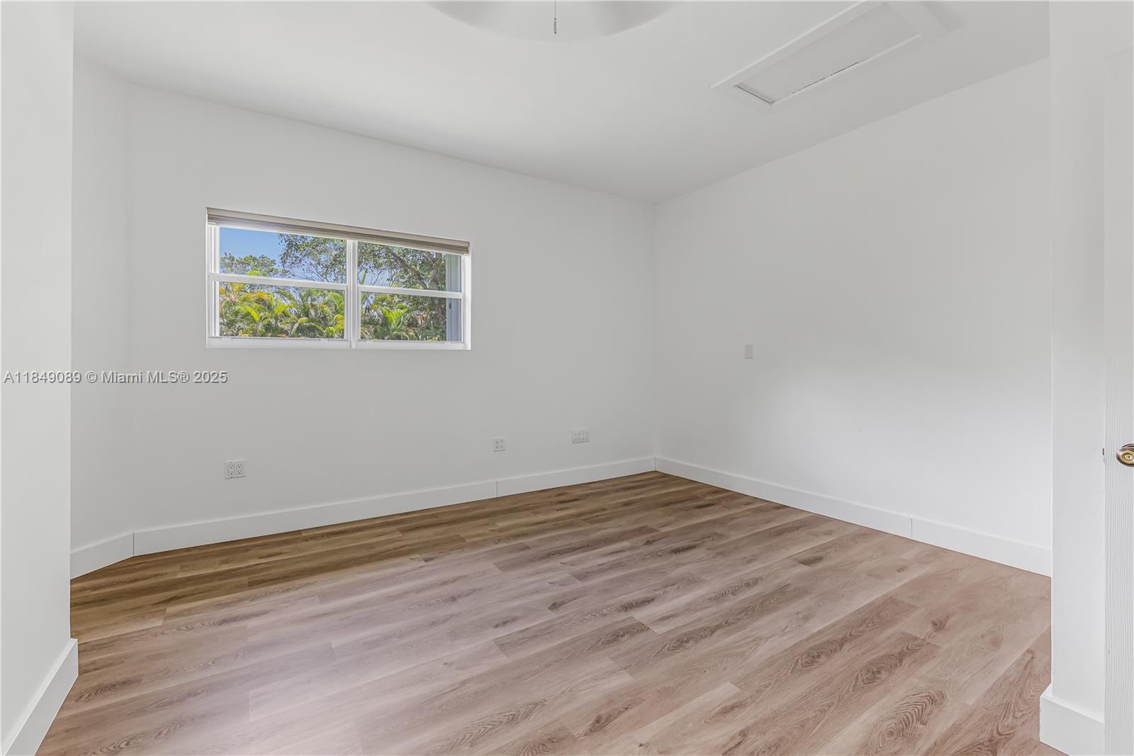 601 Ranch Rd Weston, FL 33326