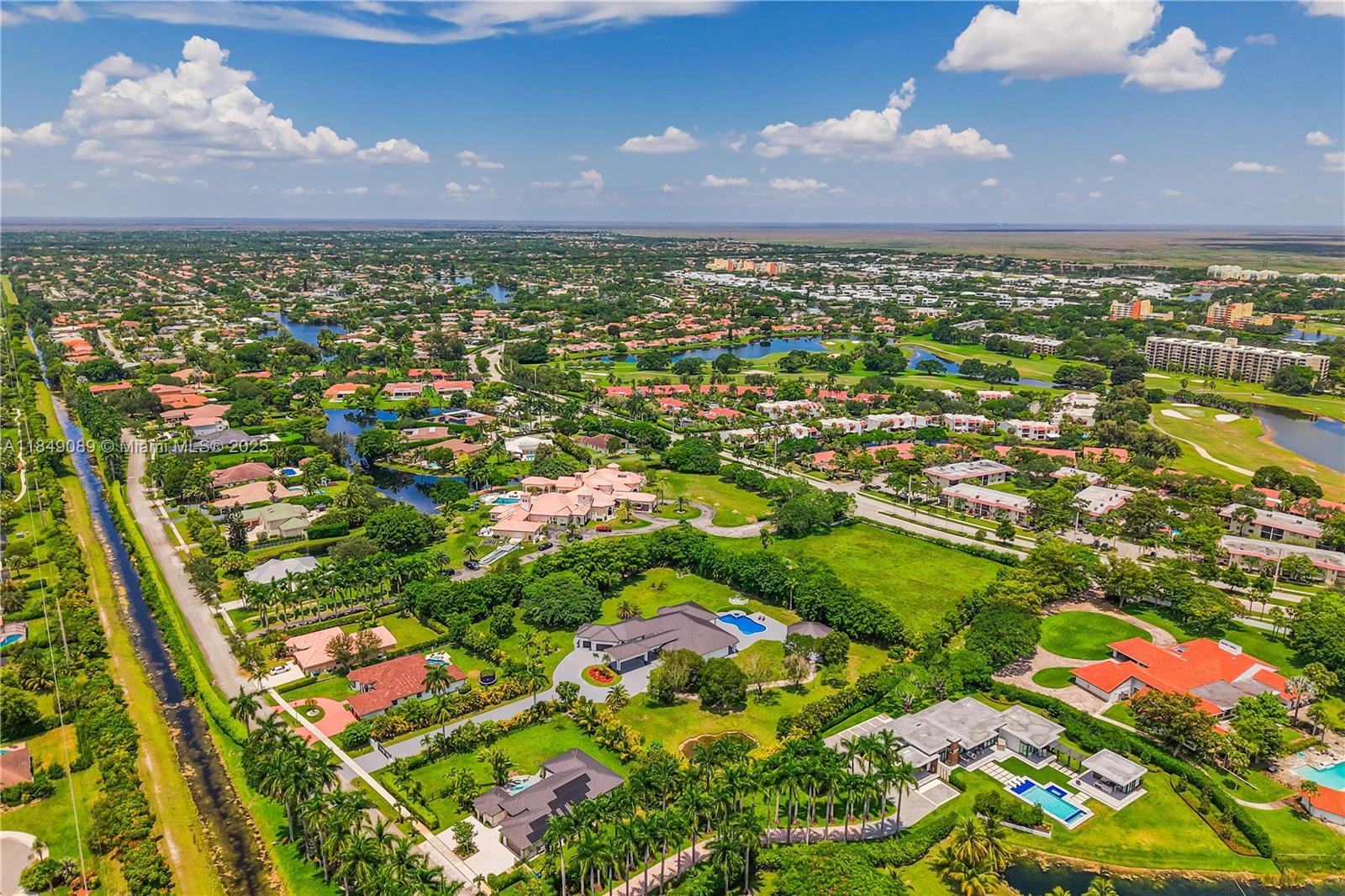 601 Ranch Rd Weston, FL 33326