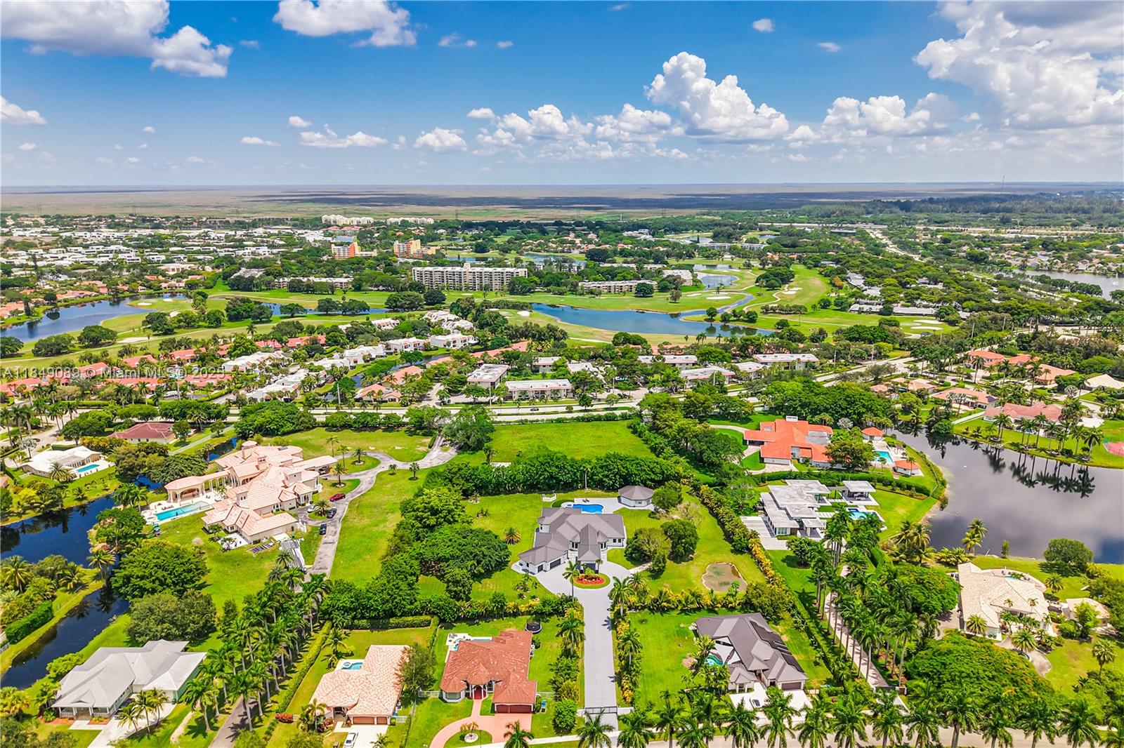 601 Ranch Rd Weston, FL 33326