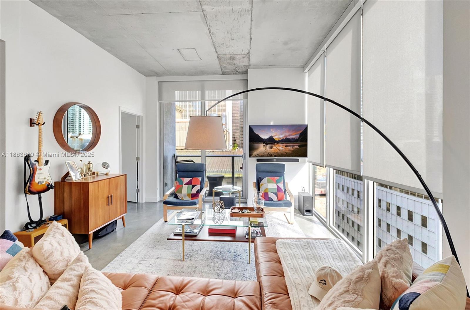 image Centro Condominium16