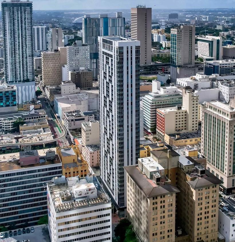 image Centro Condominium1