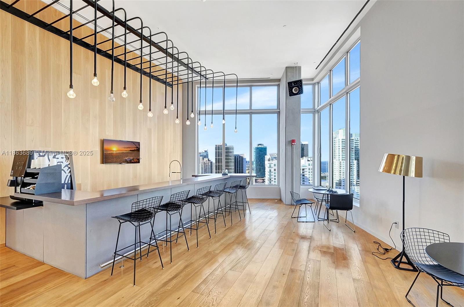 image Centro Condominium22