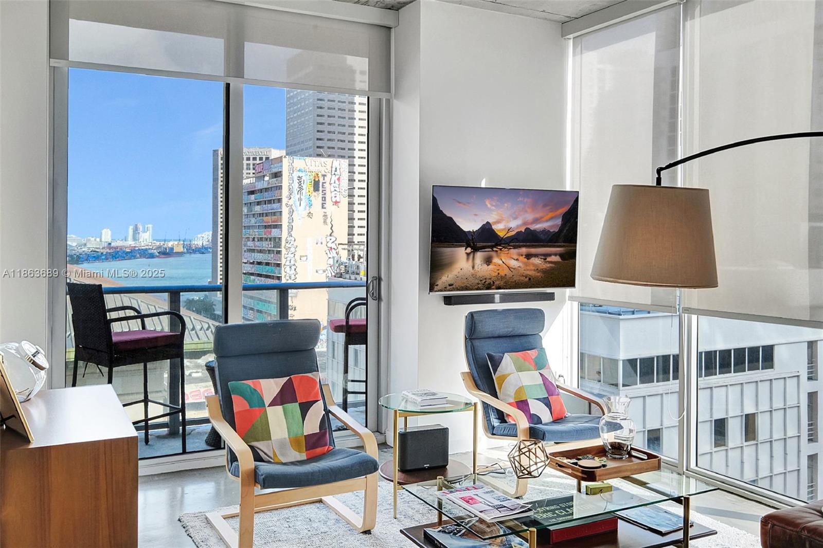 image Centro Condominium6