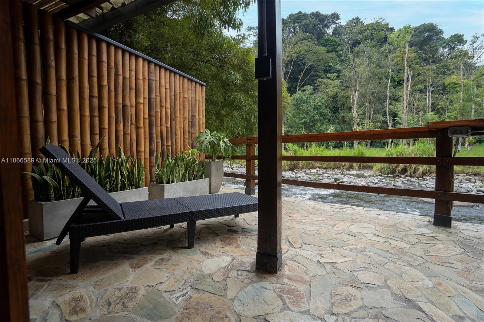 Via a La Florida Vereda #km 7,la Bananera Pereira Risaralda Col Pereira, RI, 660017