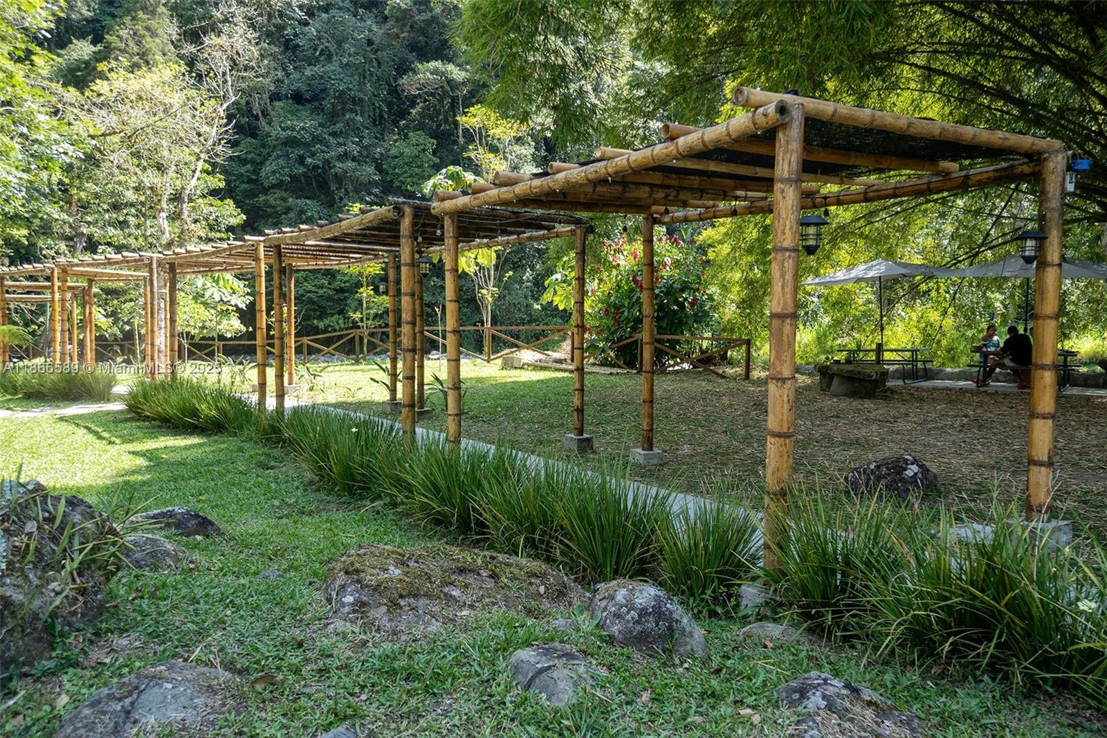 Via a La Florida Vereda #km 7,la Bananera Pereira Risaralda Col Pereira, RI, 660017