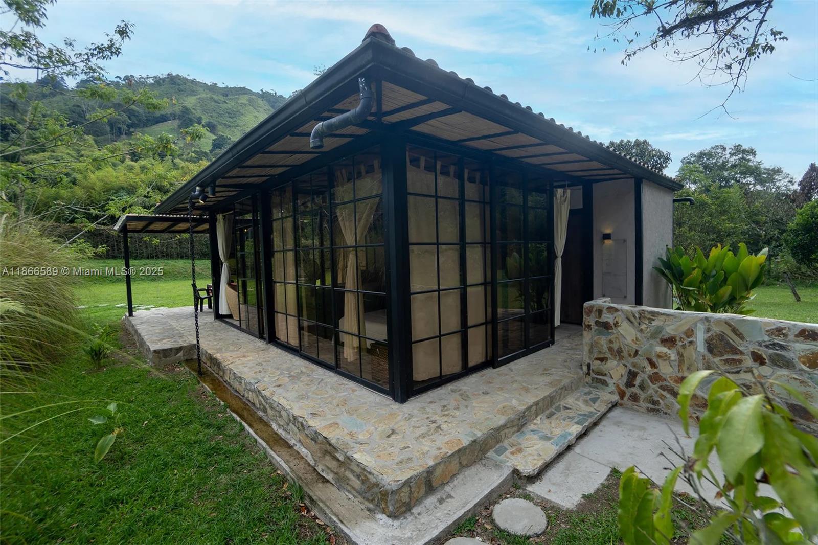 Via a La Florida Vereda #km 7,la Bananera Pereira Risaralda Col Pereira, RI, 660017