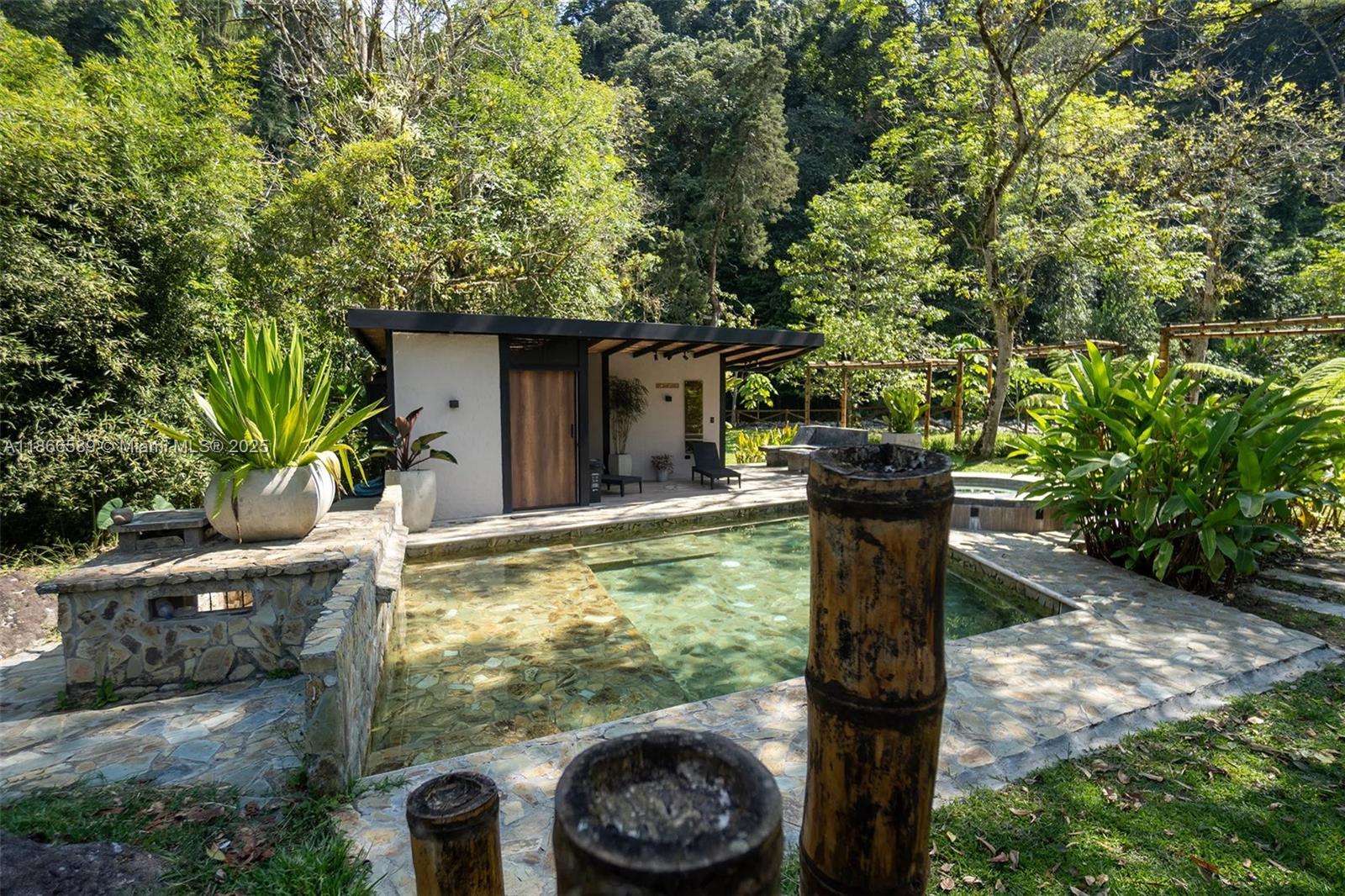 Via a La Florida Vereda #km 7,la Bananera Pereira Risaralda Col Pereira, RI, 660017