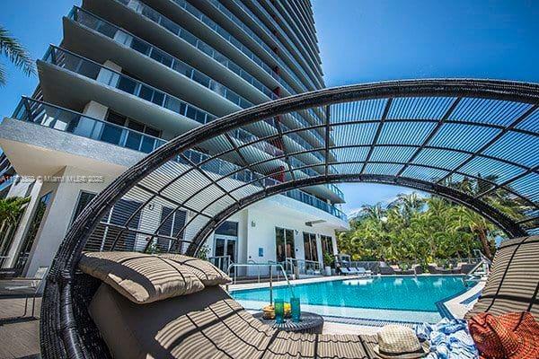 image Beachwalk19