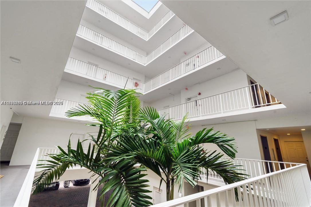 1770 E Las Olas Blvd #502 Fort Lauderdale, FL 33301