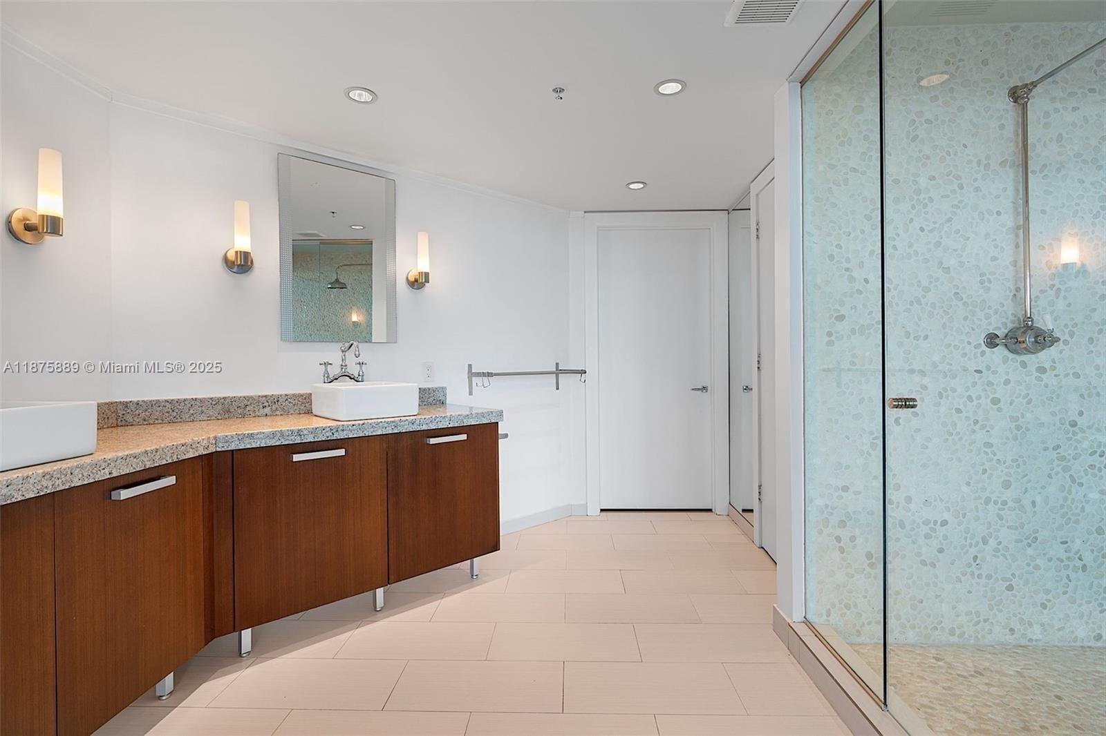 720 NE 62nd St #306 Miami, FL 33138