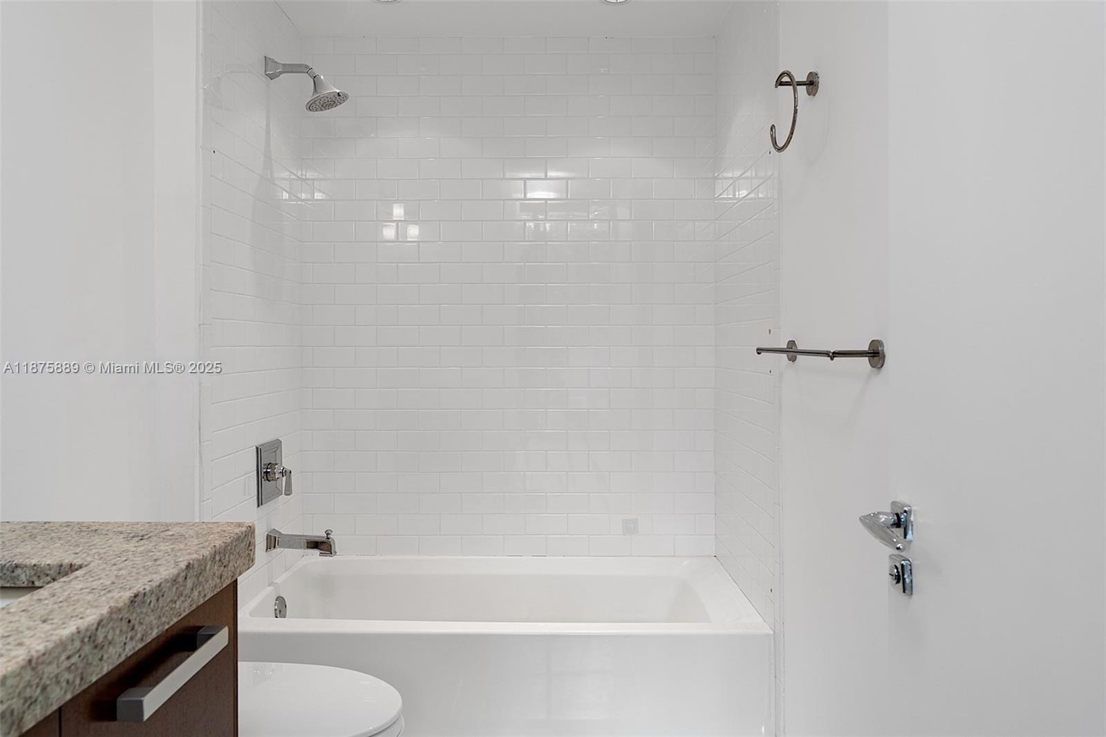 720 NE 62nd St #306 Miami, FL 33138