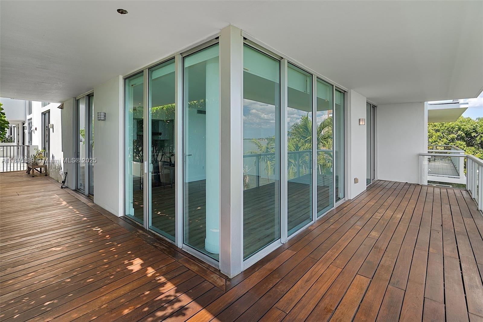 720 NE 62nd St #306 Miami, FL 33138