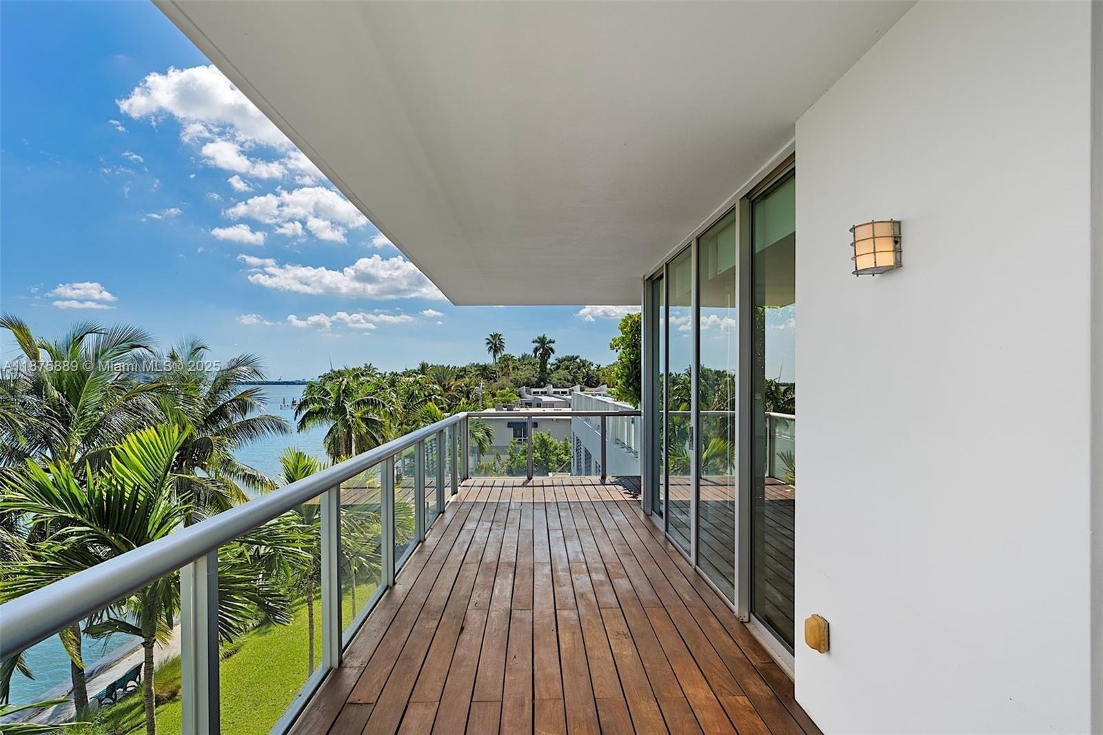 720 NE 62nd St #306 Miami, FL 33138