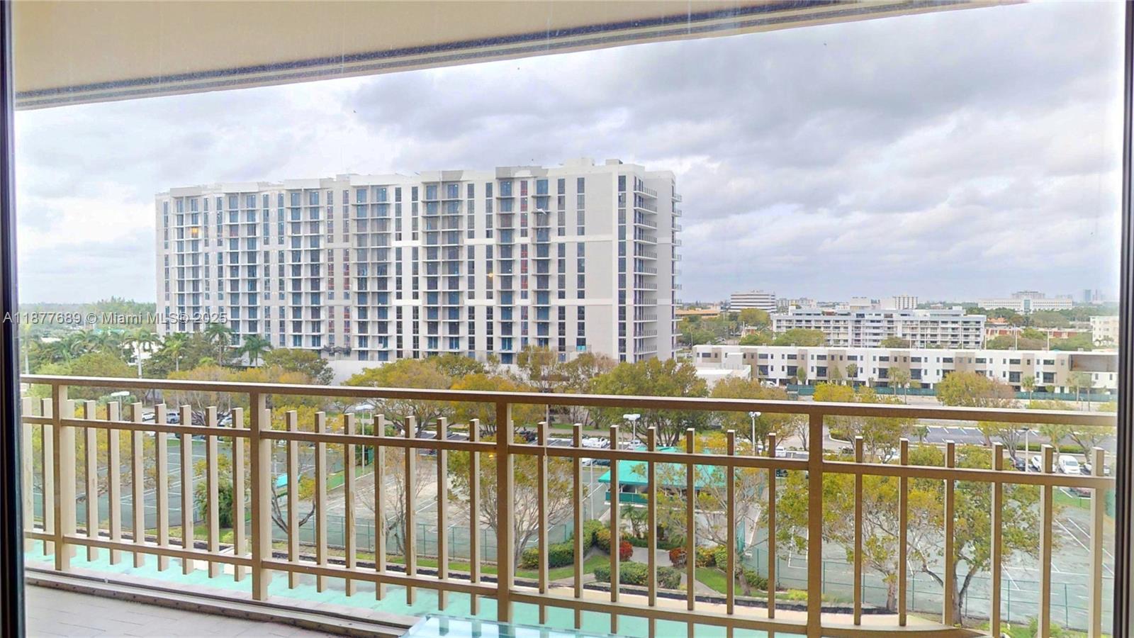 11113 Biscayne Blvd #756