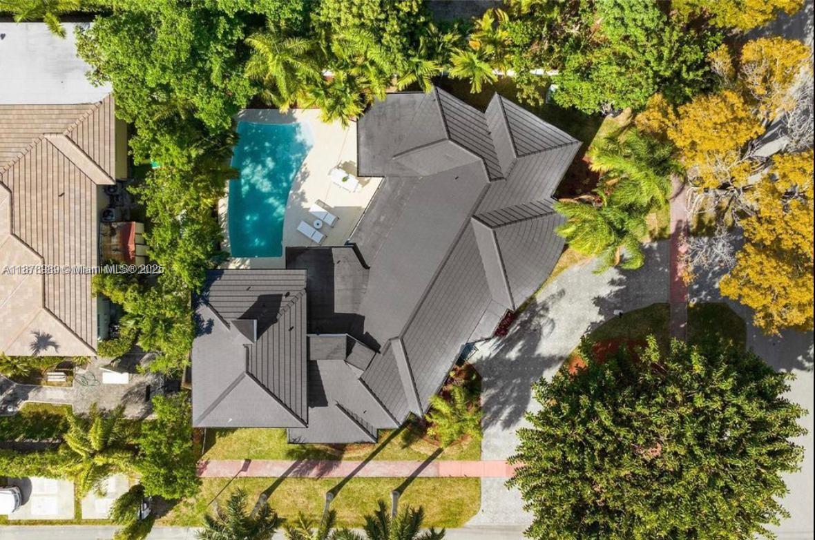 4444 Adams Ave Miami Beach, FL 33140