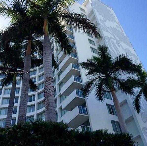image 1100 West Condo Hotel31
