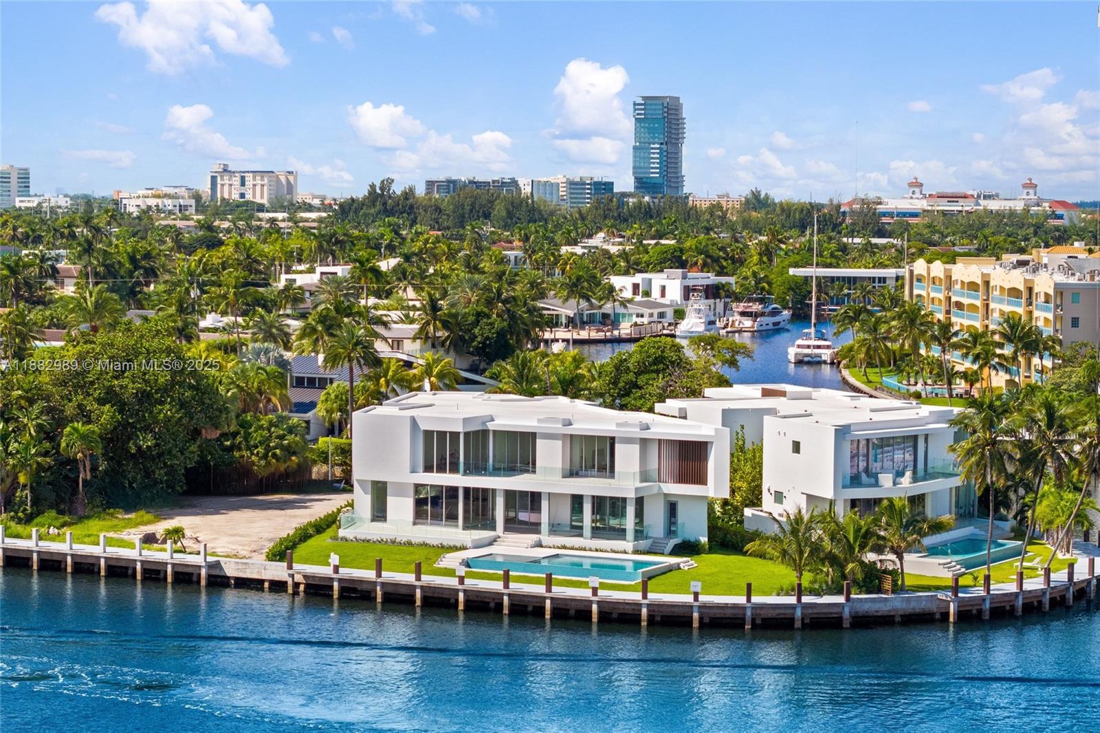 503 Palm Dr Hallandale Beach, FL 33009 503 Palm Dr Hallandale Beach, FL 33009