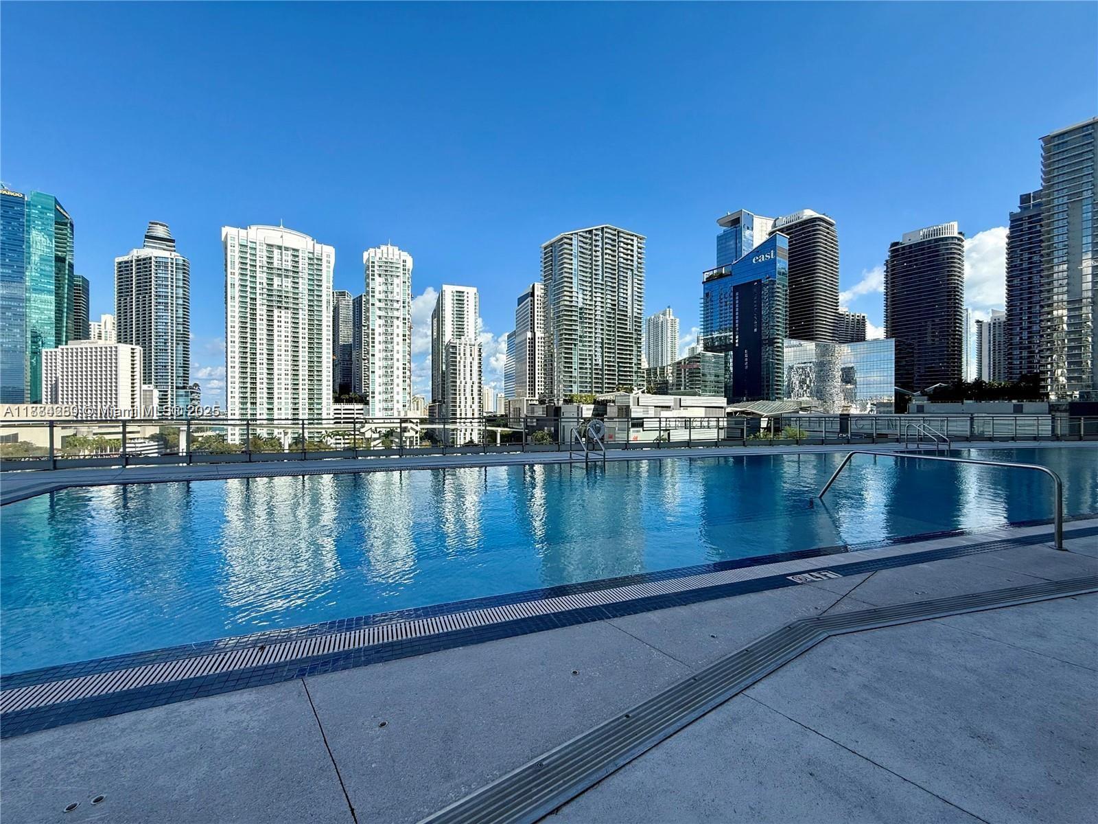 image Mint Condo14