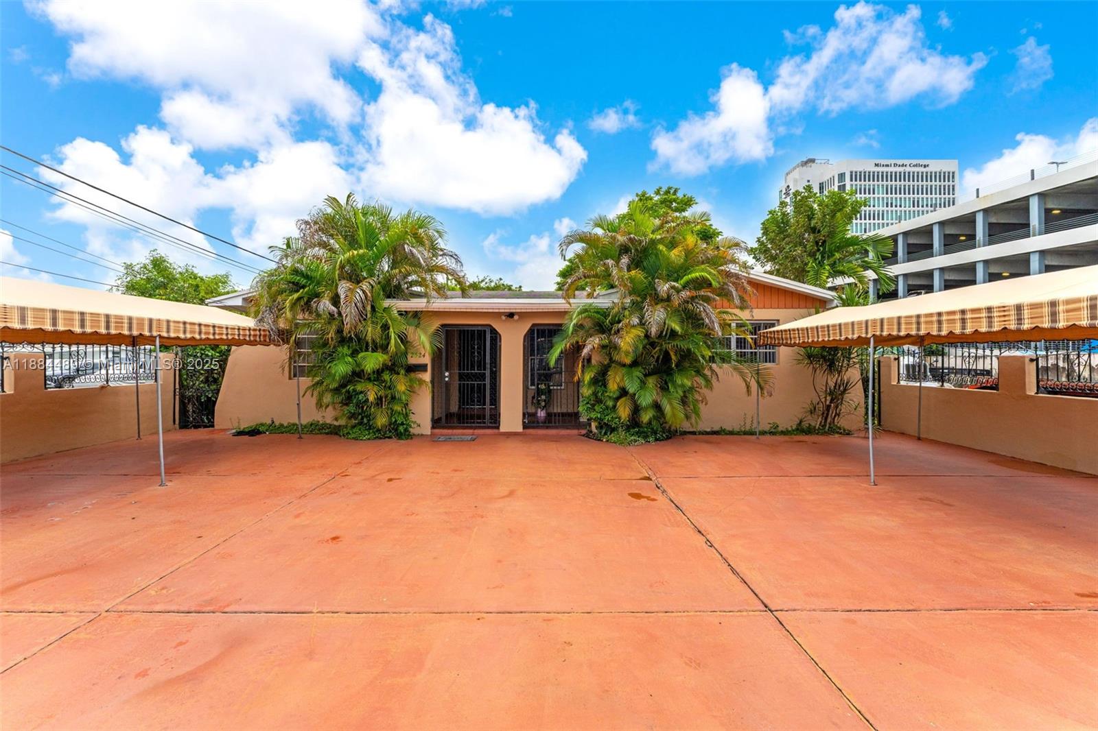 2524 SW 6th St Miami, FL 33135